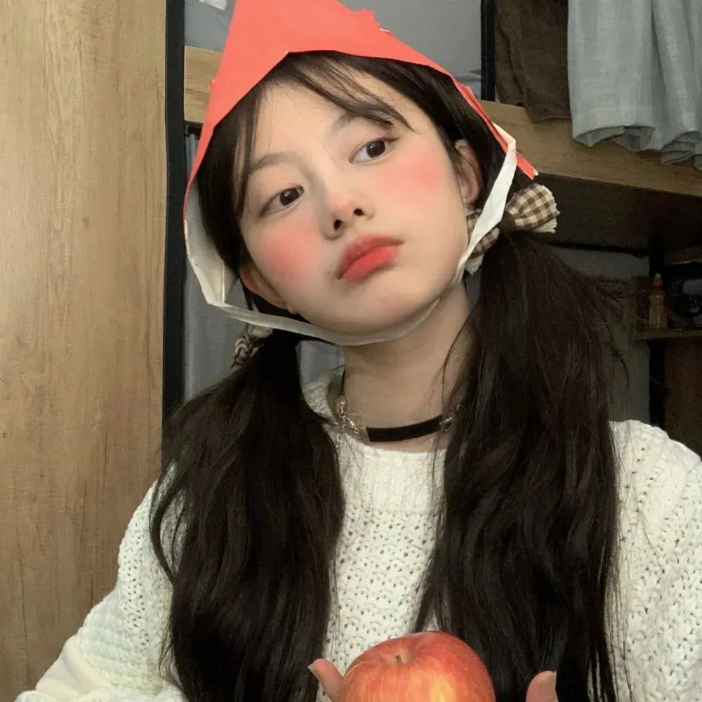 纸板屋女孩